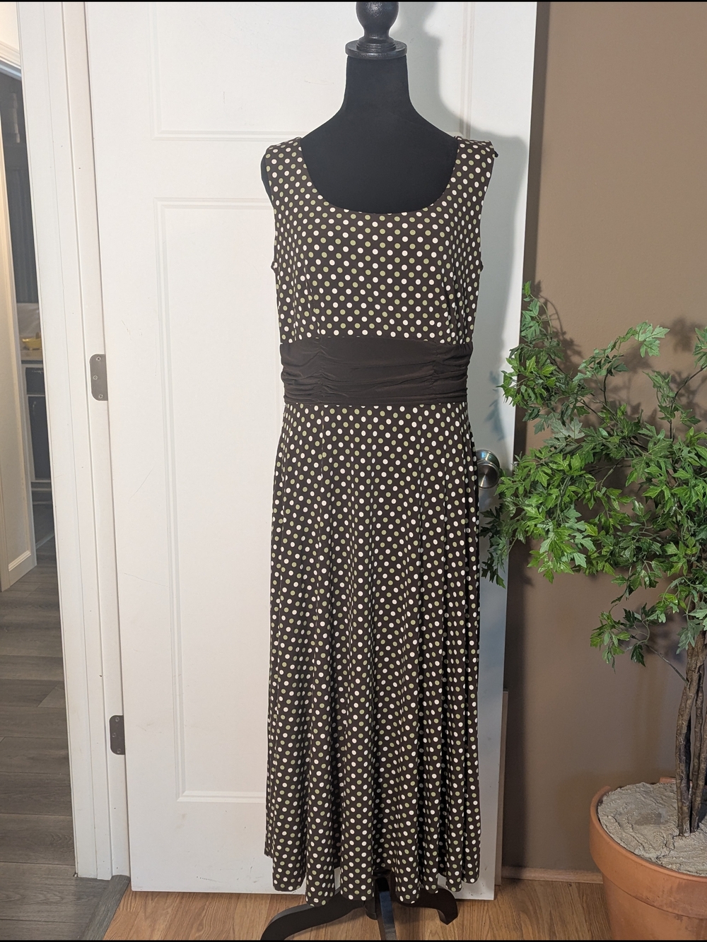 Perceptions Brown Polka Dot Maxi Dress with Cream Dots. Size 12.
